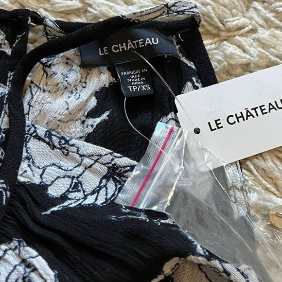 Le Chateau Floral Ruffled Tank - Picture 5 of 5